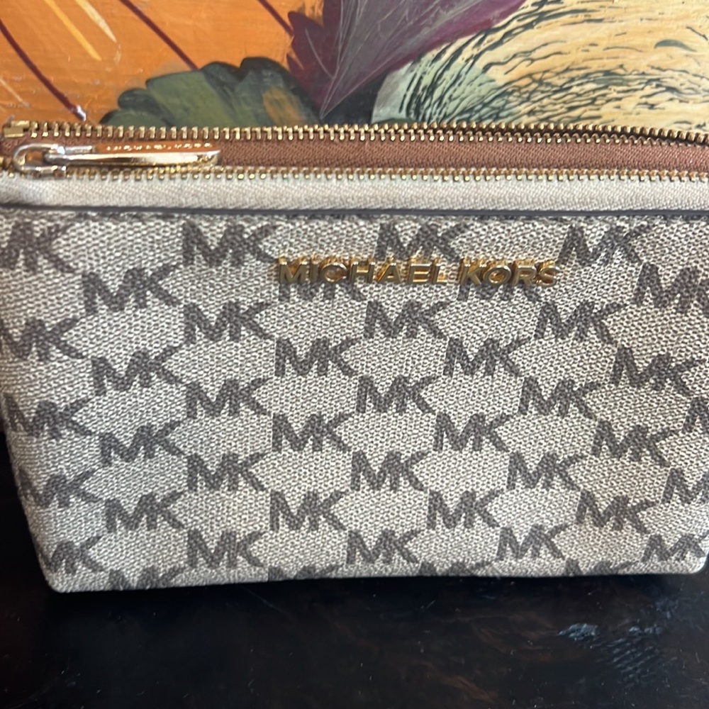 Michael Kors MK‎ Signature Leather Wristlet Wallet Duo Brown Tan